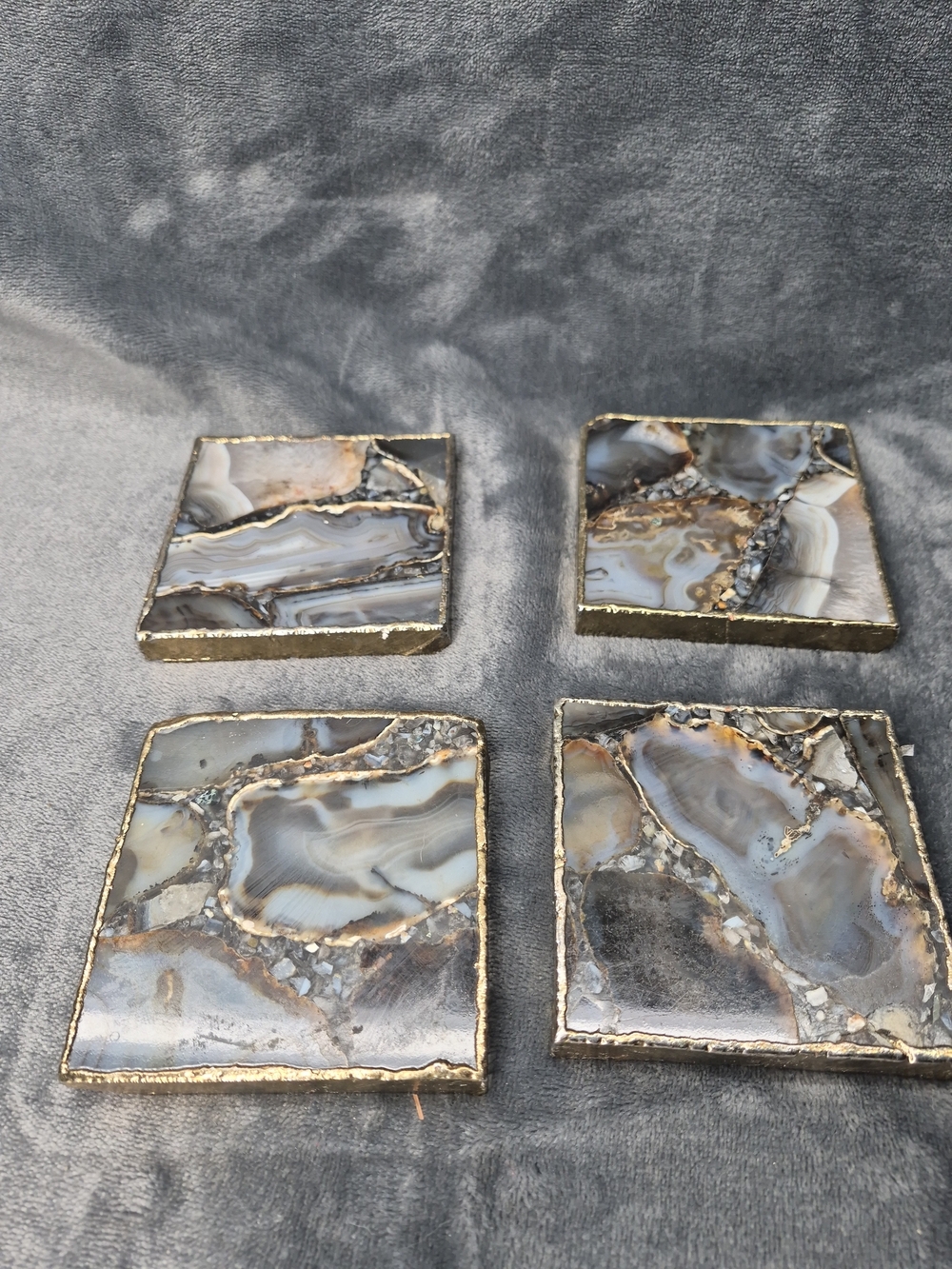 Agate Coaster Cup Holder Handmade  With Gold Ending 4 Pcs Pre-owned